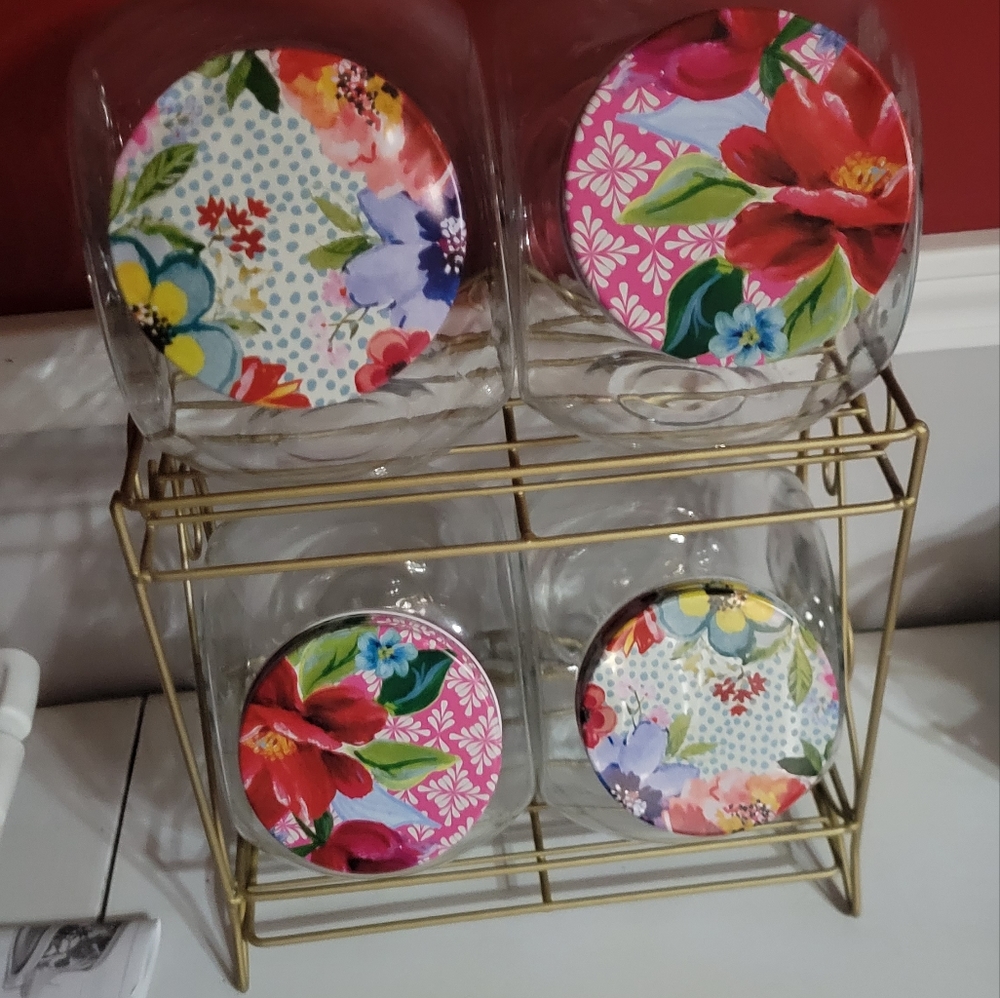 Pioneer woman canisters